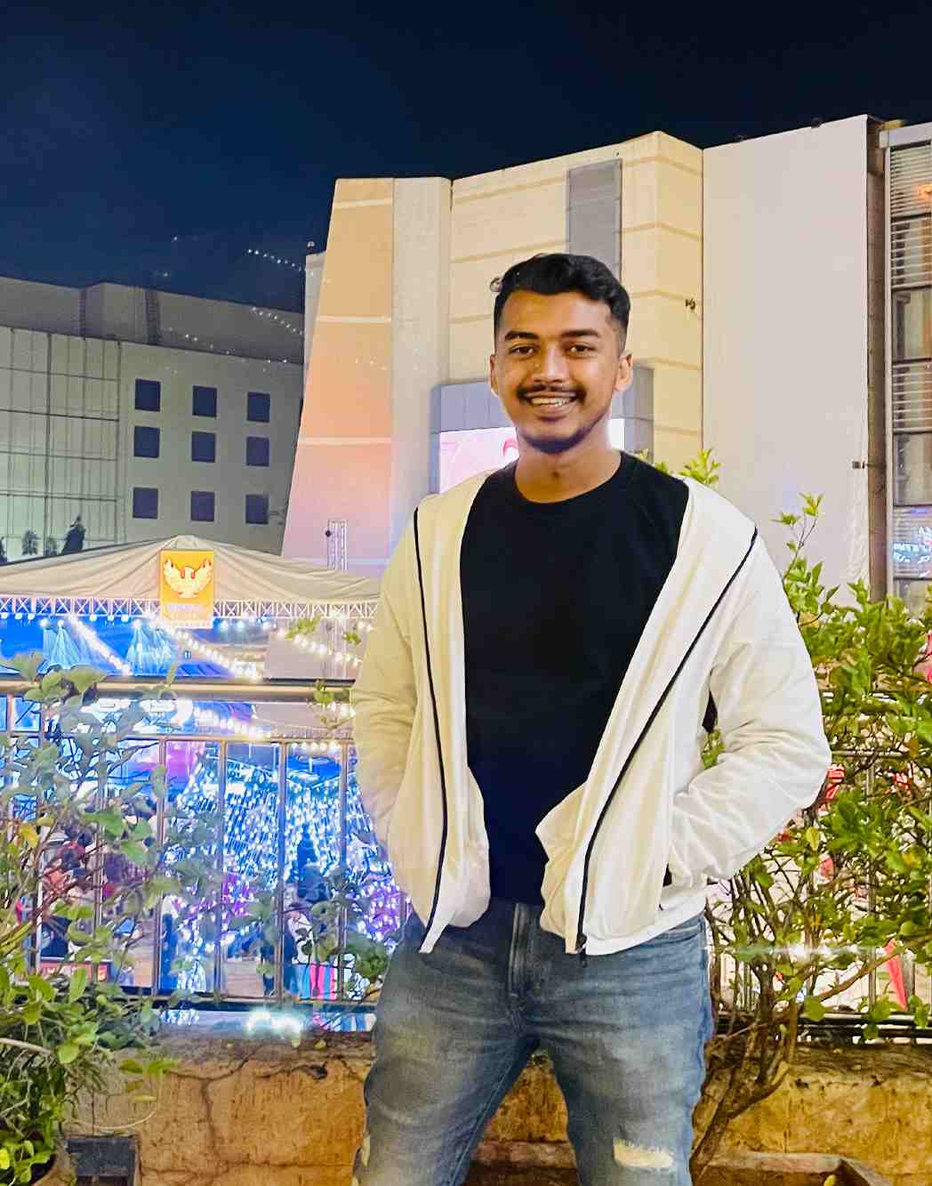 Saubhik Bhaumik, EzeeLab